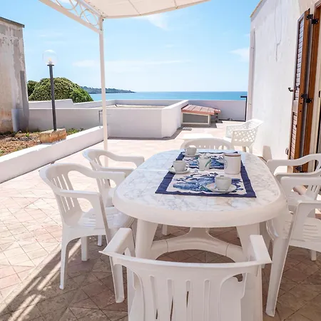 Semesterbostad Cordella 3 *