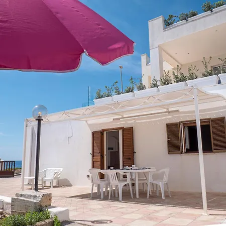 Semesterbostad Cordella 3 *